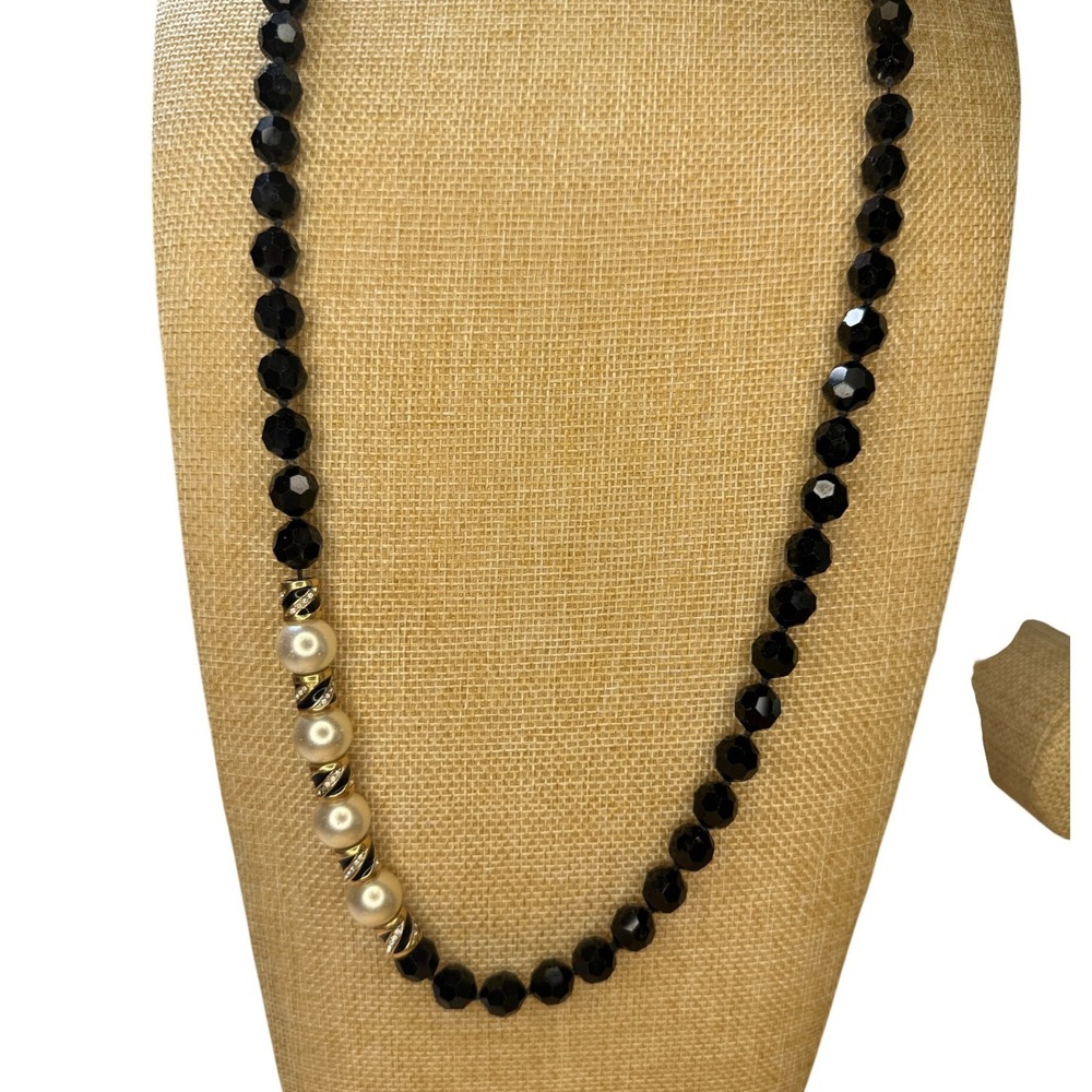 Mob Wife Glam Old Money Aesthetic Faux Pearl‎ Black Beaded Statement Necklace